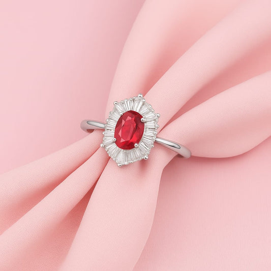 SCARLET ELEGANCE SILVER RING