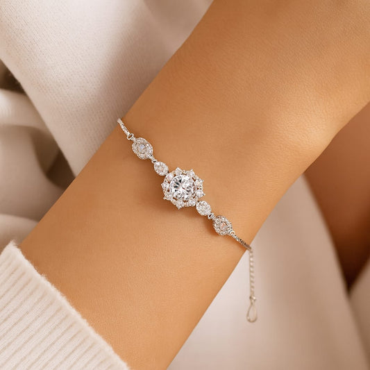 CELESTIAL GLOW SILVER BRACELET